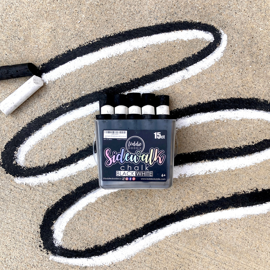 15-count black & white sidewalk chalk
