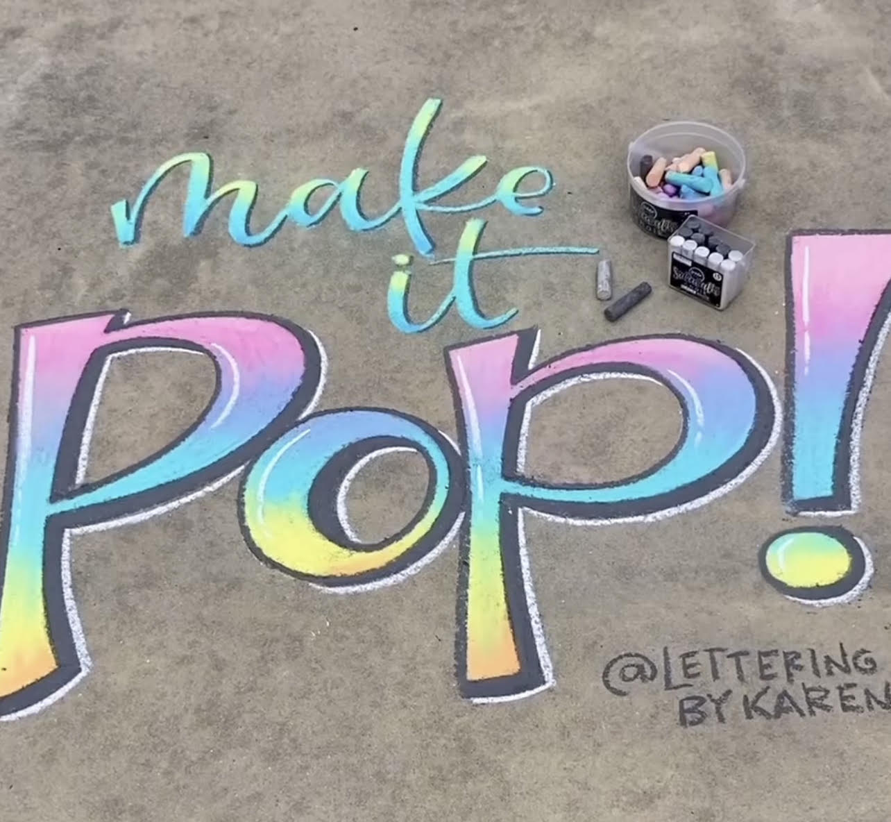 Sidewalk chalk for outdoor sidewalk & driveway play