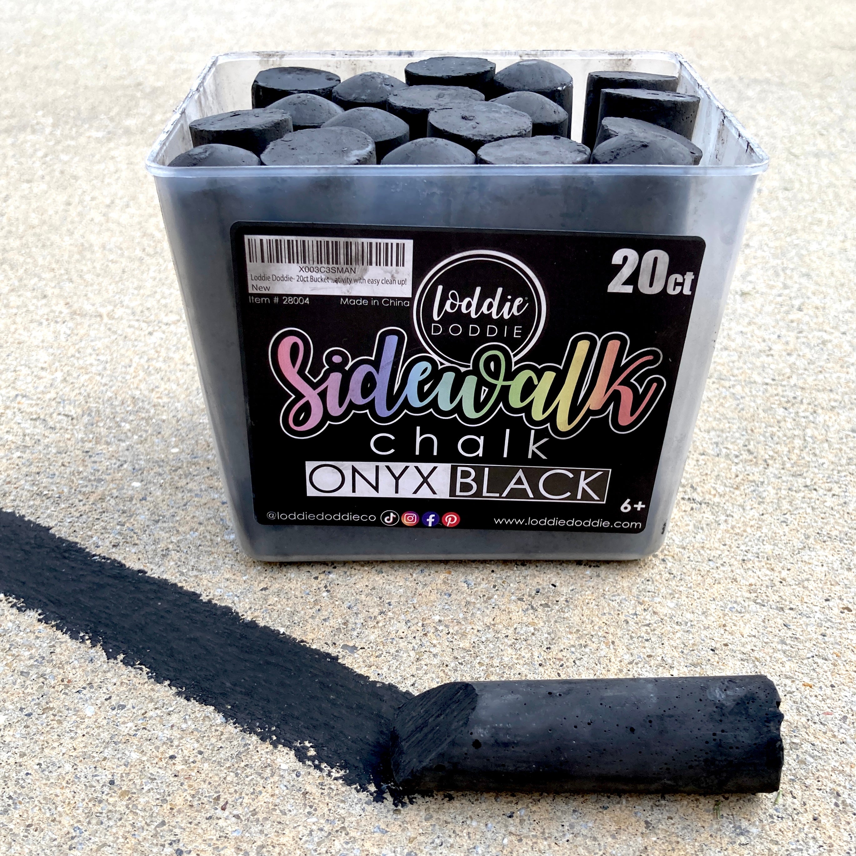 20-count onyx black sidewalk chalk